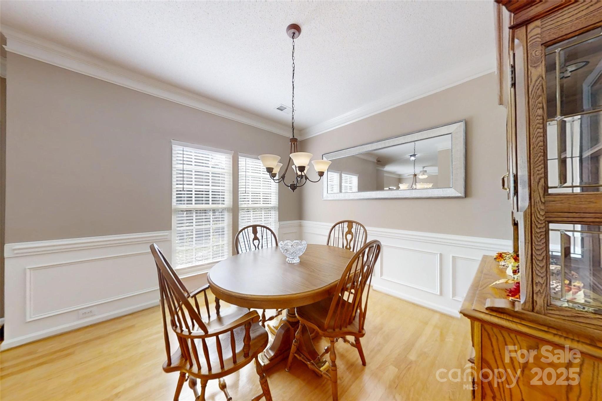129 Easy Street