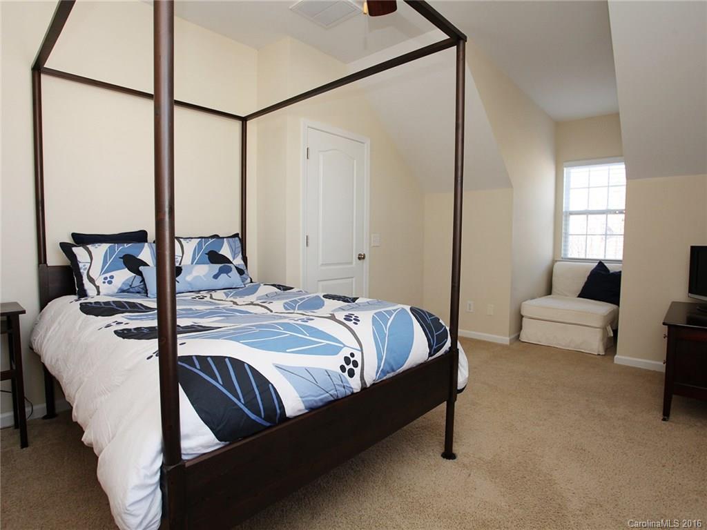 Reserve At Gold Hill - Residential