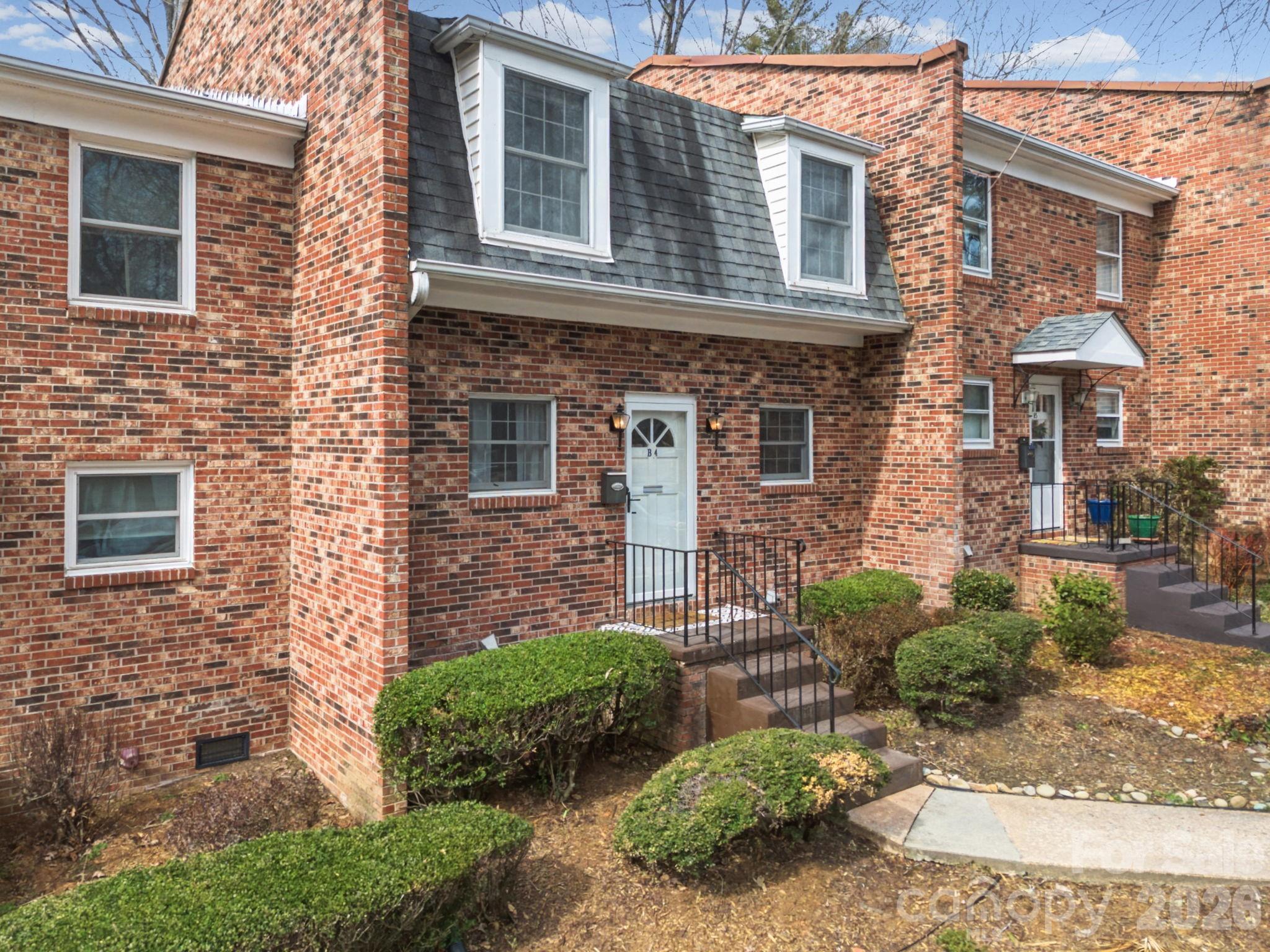 Kensington Court - Residential