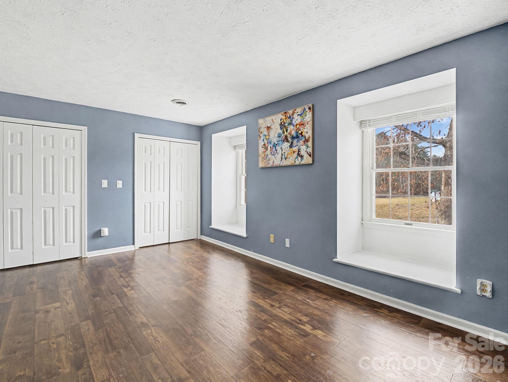 Kensington Court - Residential