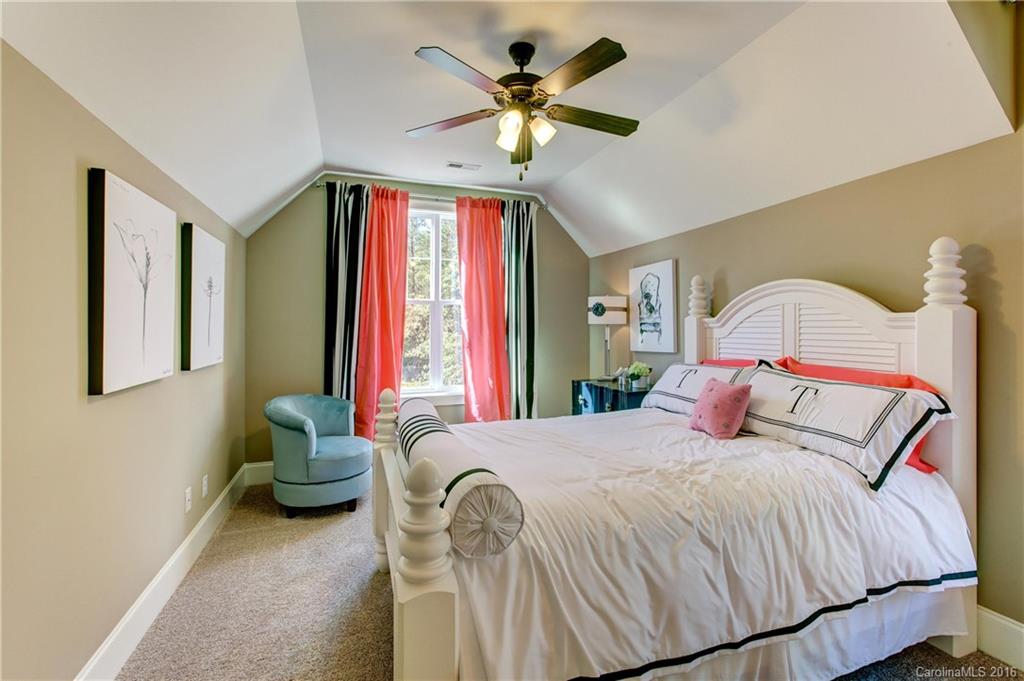 Riverchase Estates - Residential