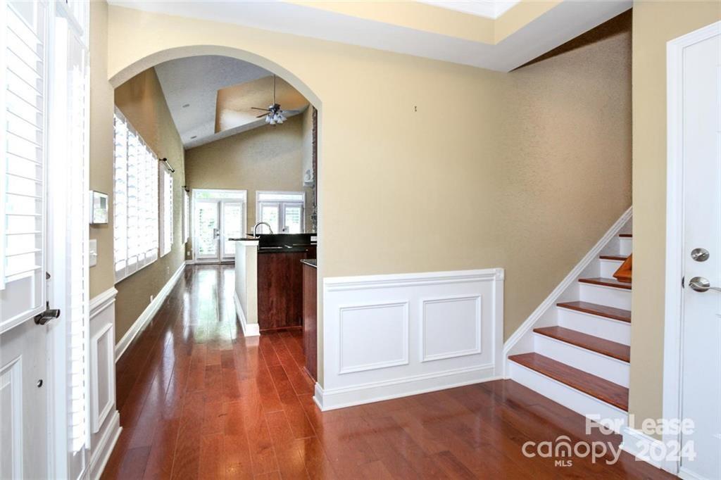 Lake Shore - Residential Lease