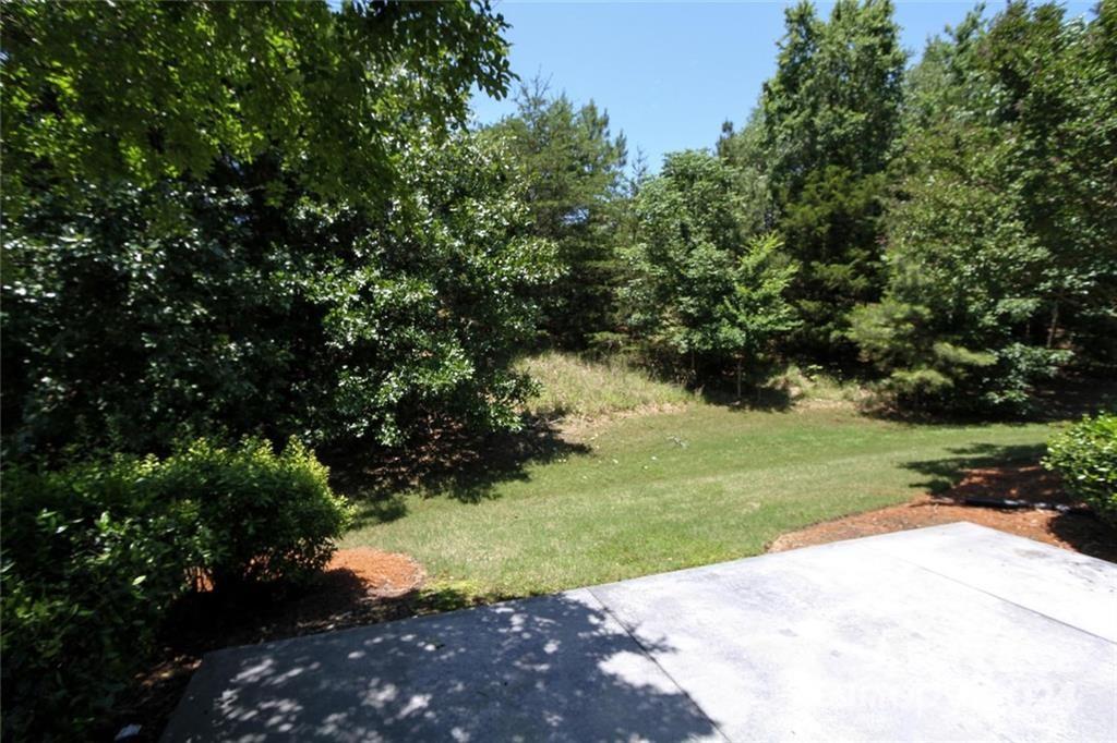 Lake Shore - Residential Lease