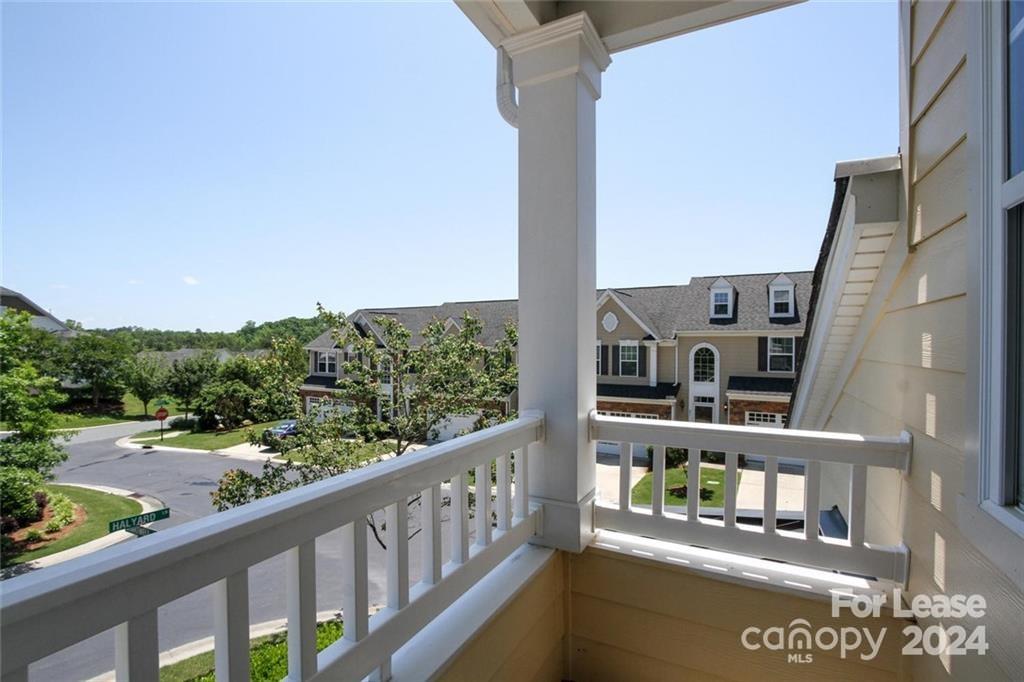 Lake Shore - Residential Lease