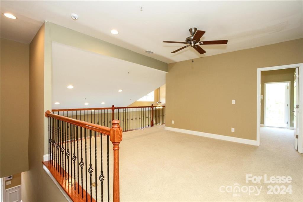 Lake Shore - Residential Lease