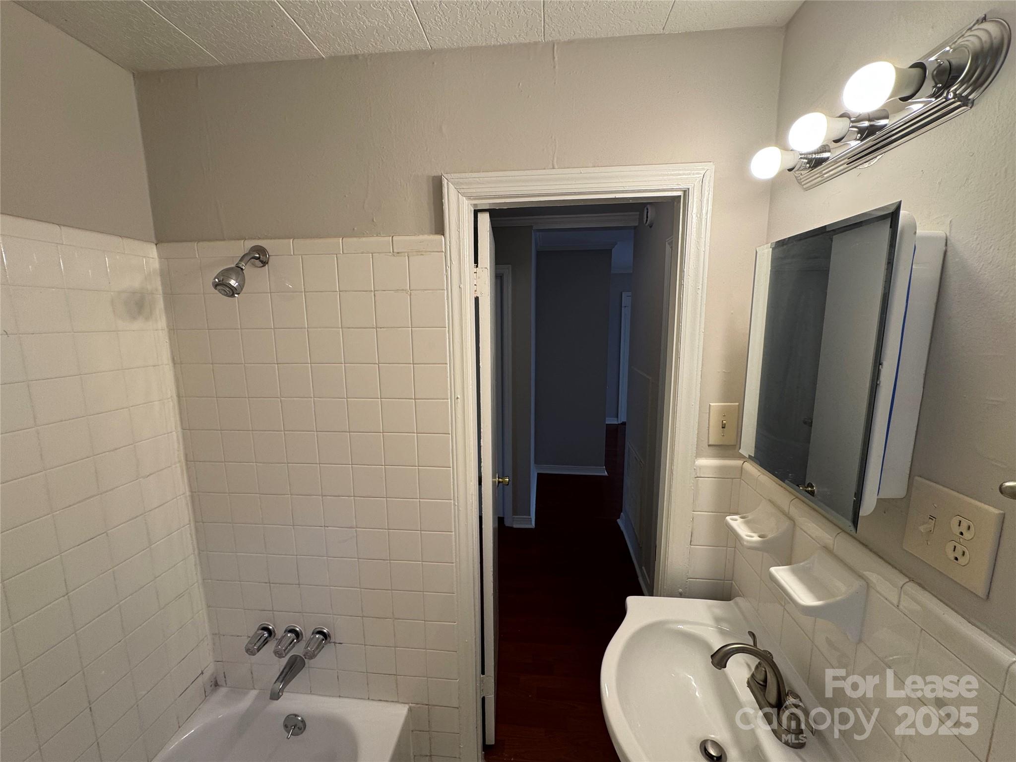 Eastwood Acres - Residential Lease