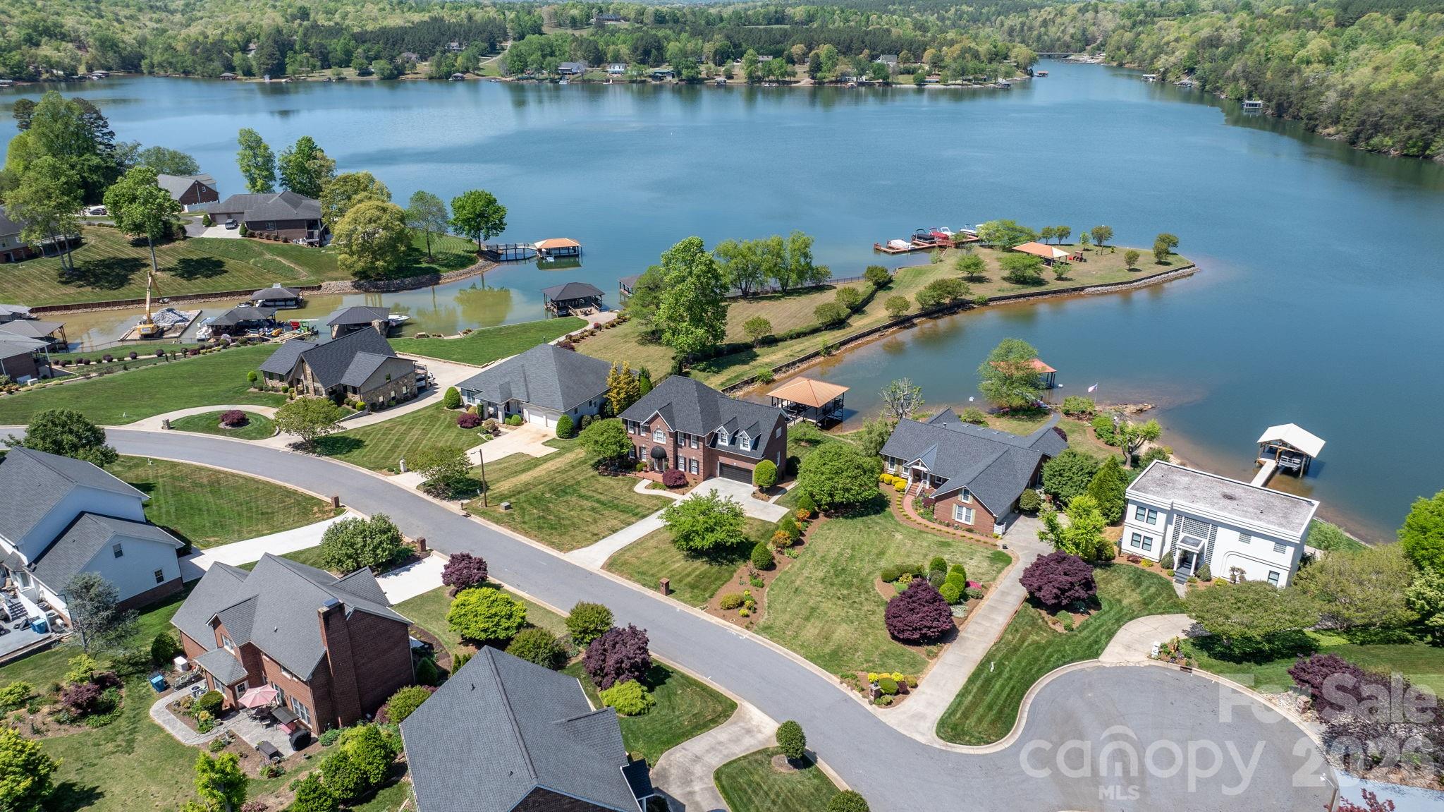 Iswa Point - Residential