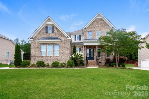 Photo of 205 N Centurion Lane, Mount Holly, NC 28120 (MLS # 4404151)