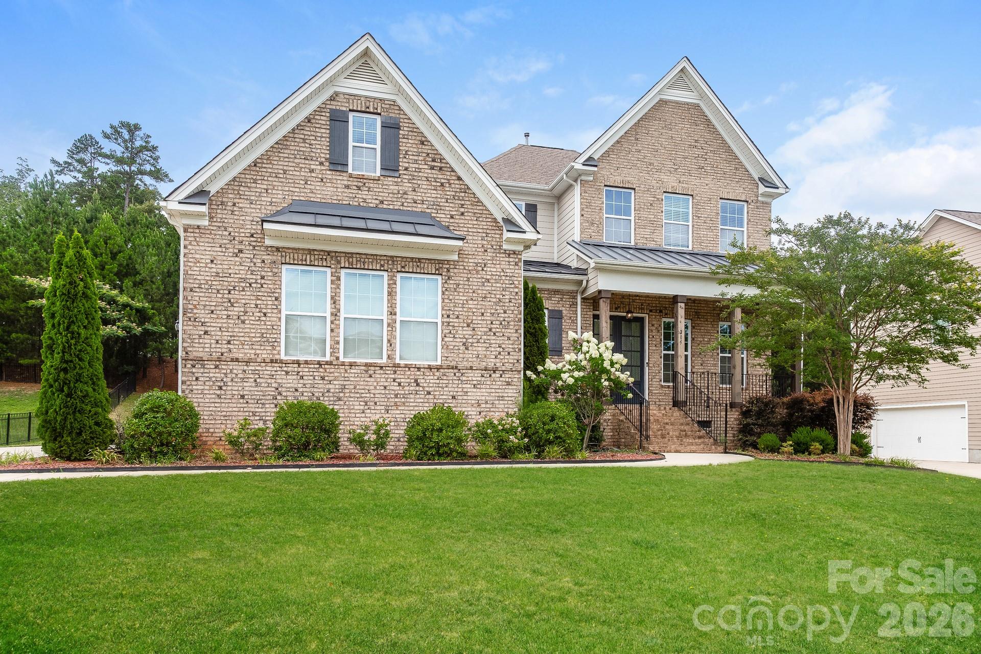 205 N Centurion Lane