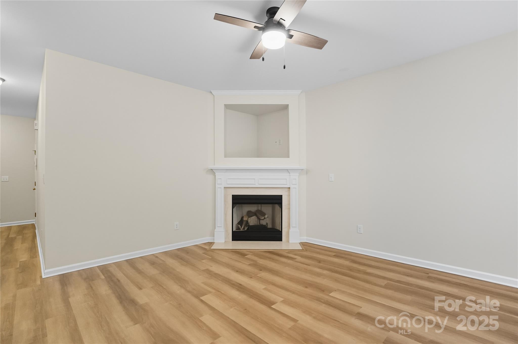 14640 Lions Paw Street