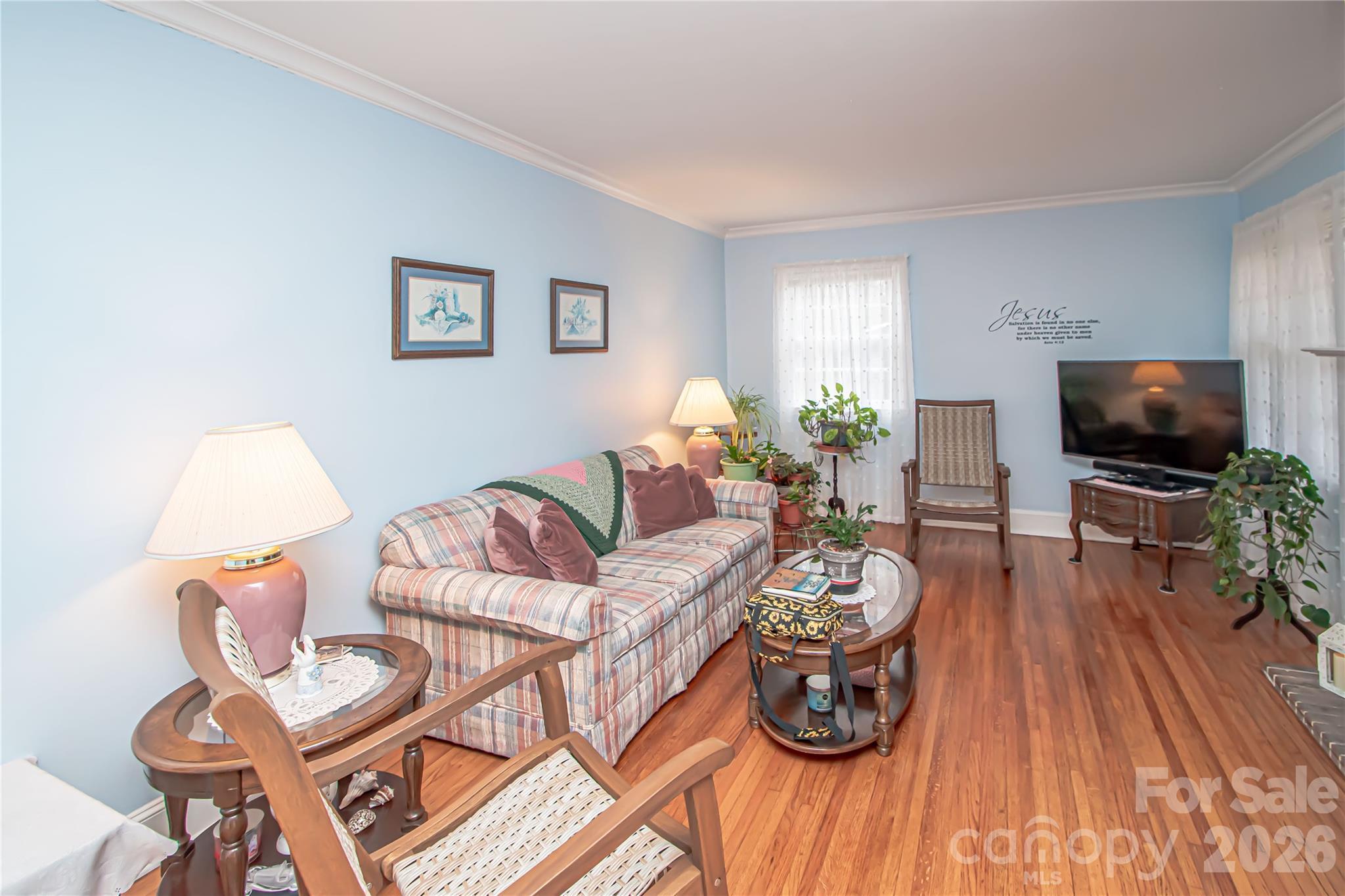 7218 Lakeside Drive N