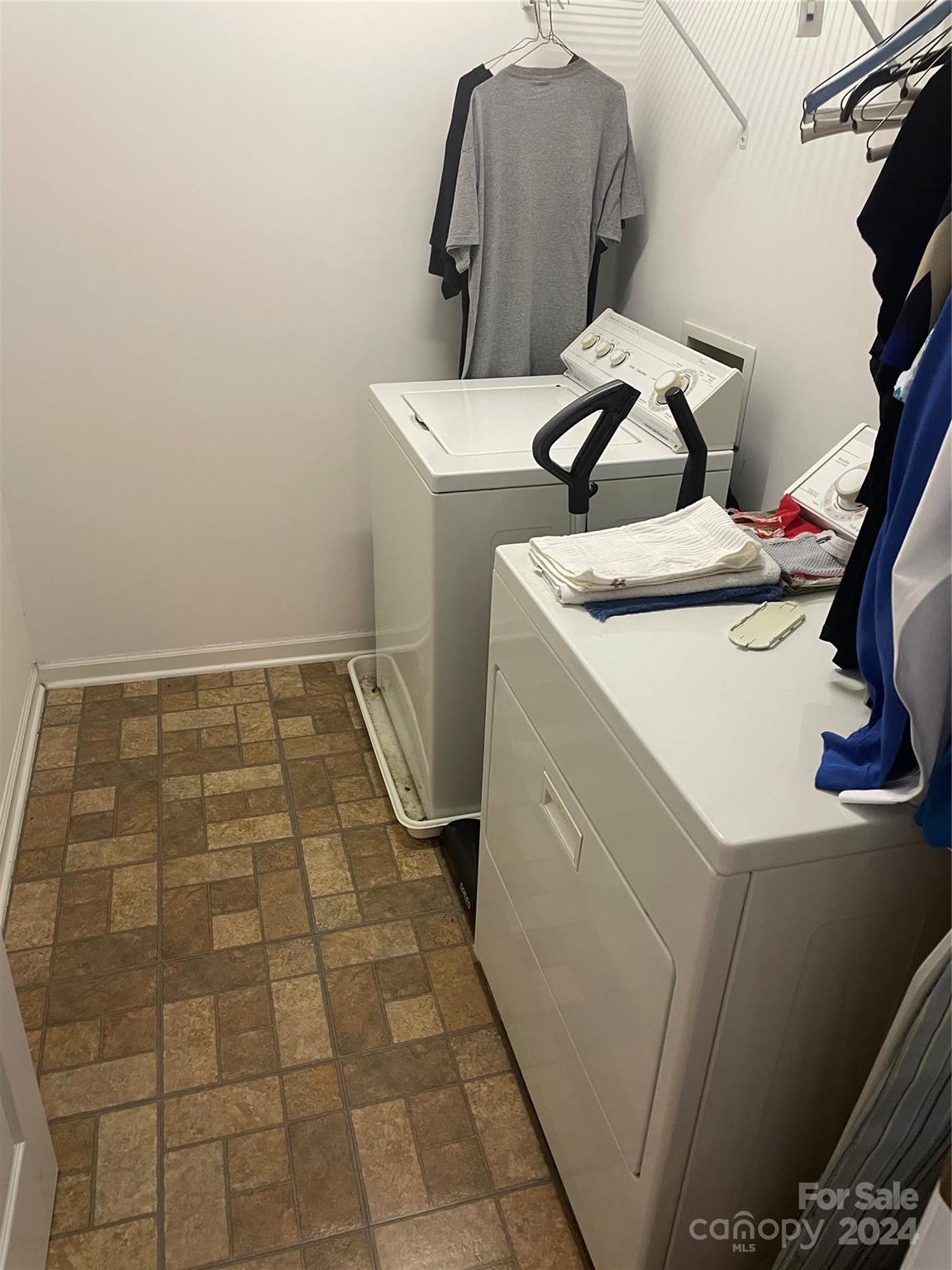 Carolina Crossing - Residential