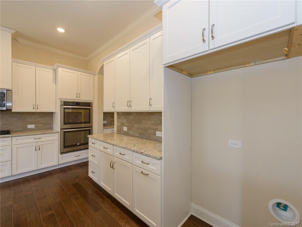 Riverchase - Residential