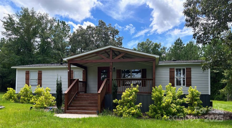 New listing in Mount Croghan, SC! Beautiful country lot with 4BR, 2BA home — peaceful rural living with plenty of space!