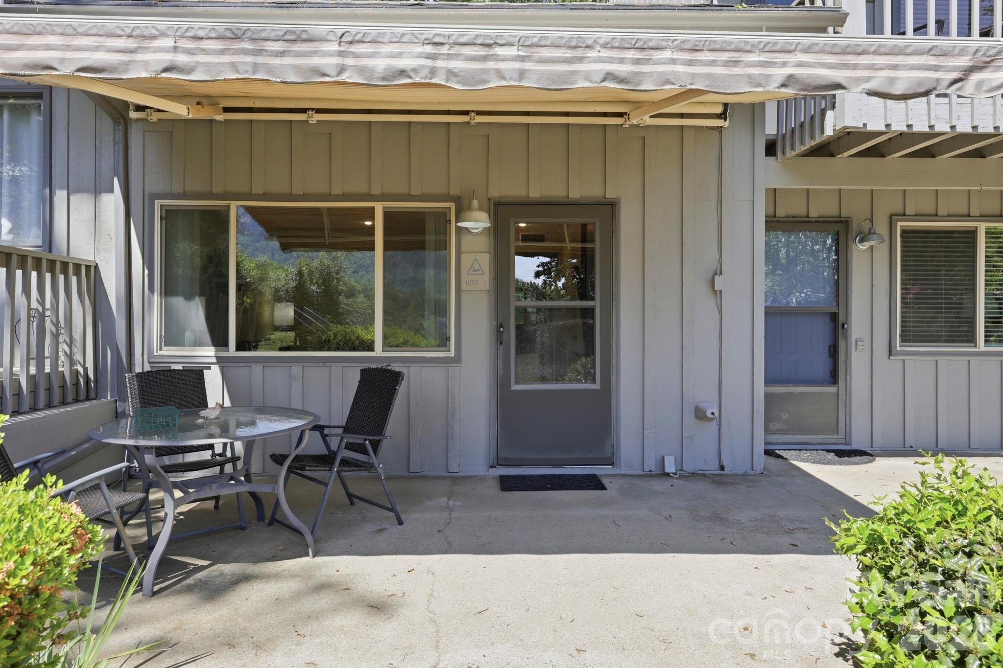 Rumbling Bald on Lake Lure - Residential
