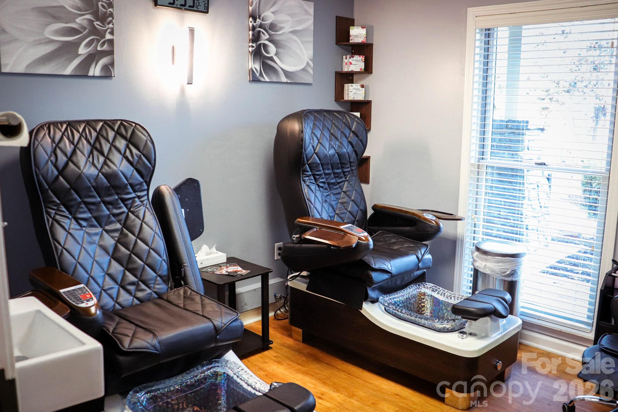 Rumbling Bald on Lake Lure - Residential