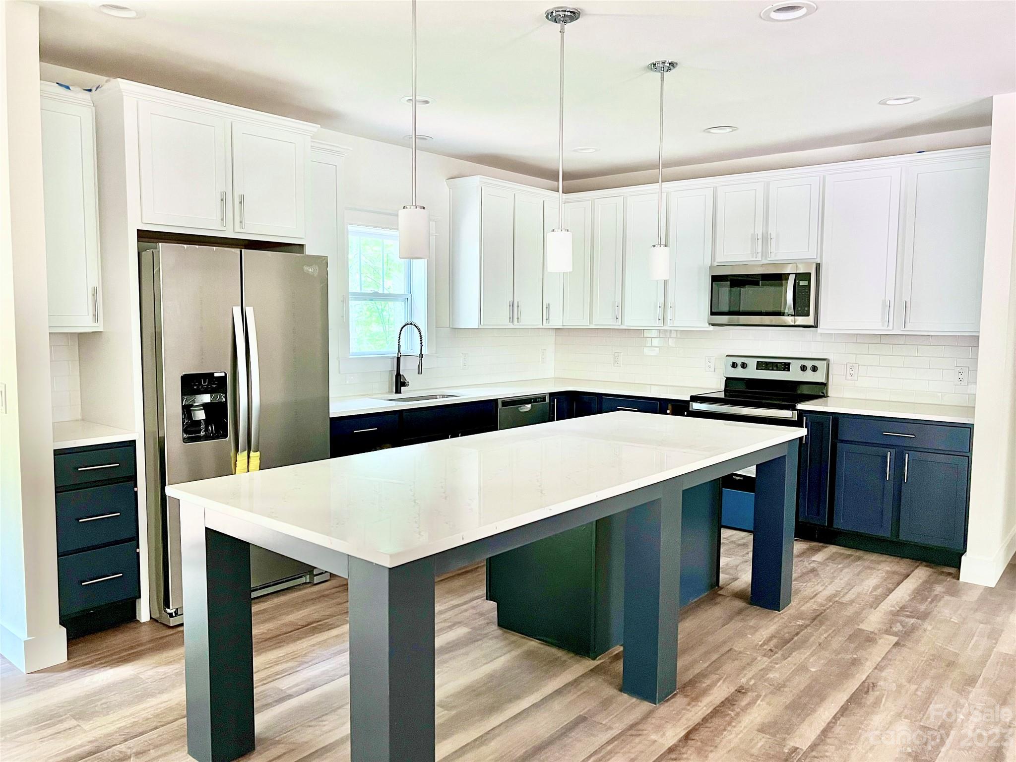 Cascade Ridge - Residential