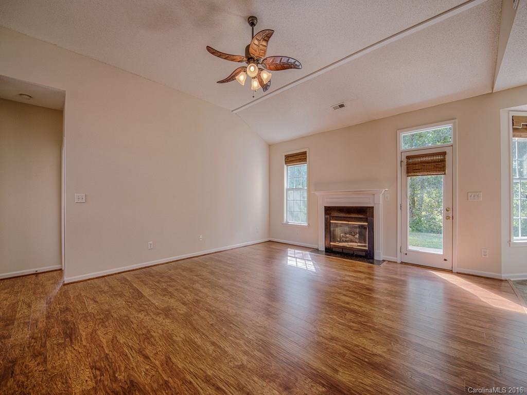 Cottages at Livingston Farms - Residential