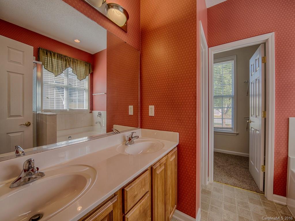 Cottages at Livingston Farms - Residential