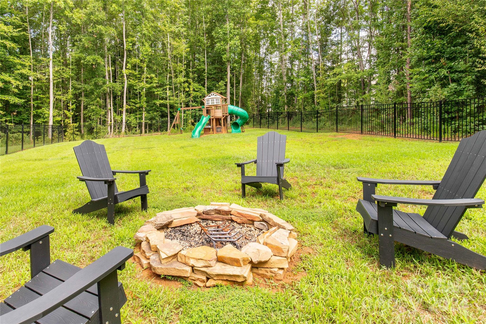 Sanders Landing - Residential