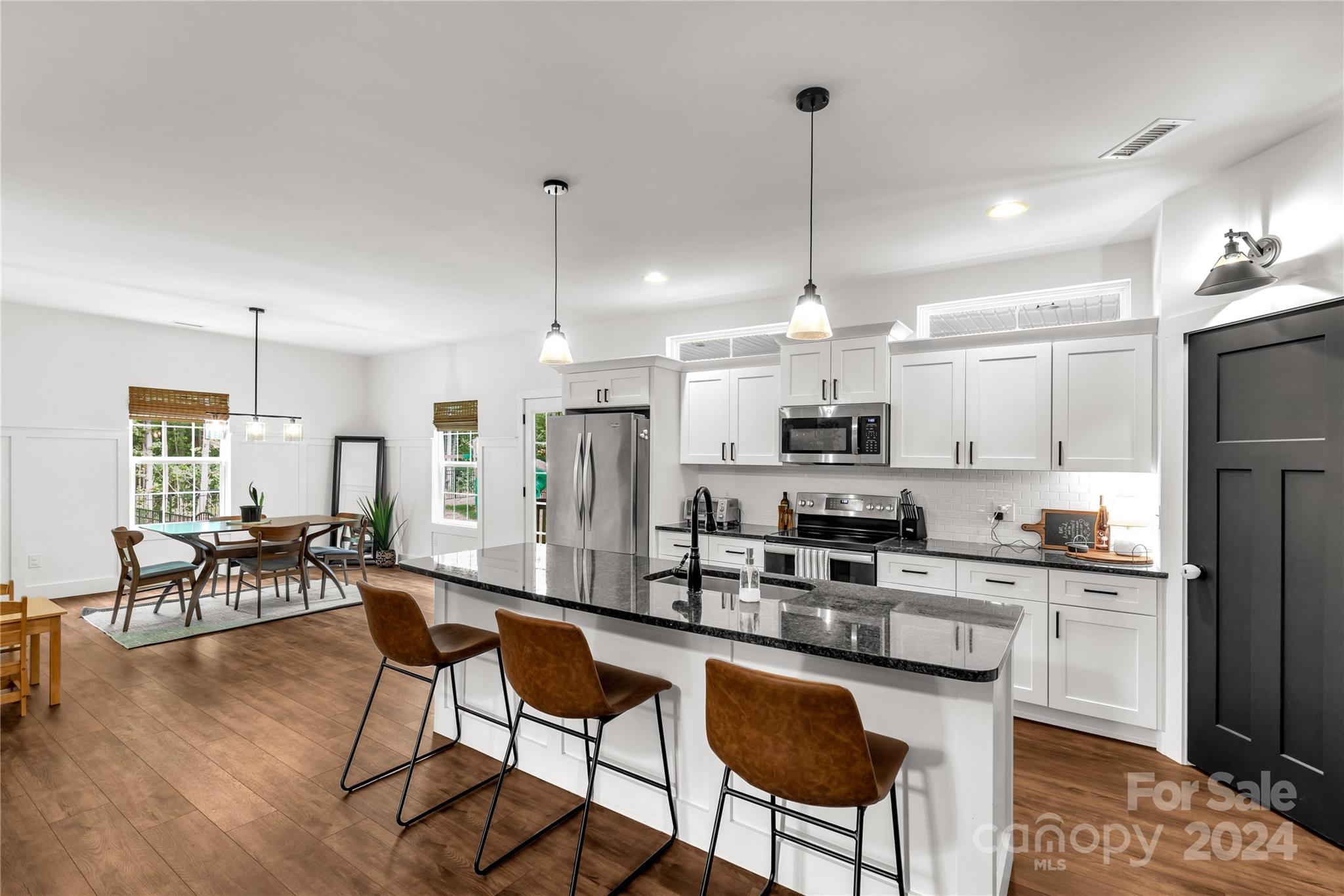 Sanders Landing - Residential