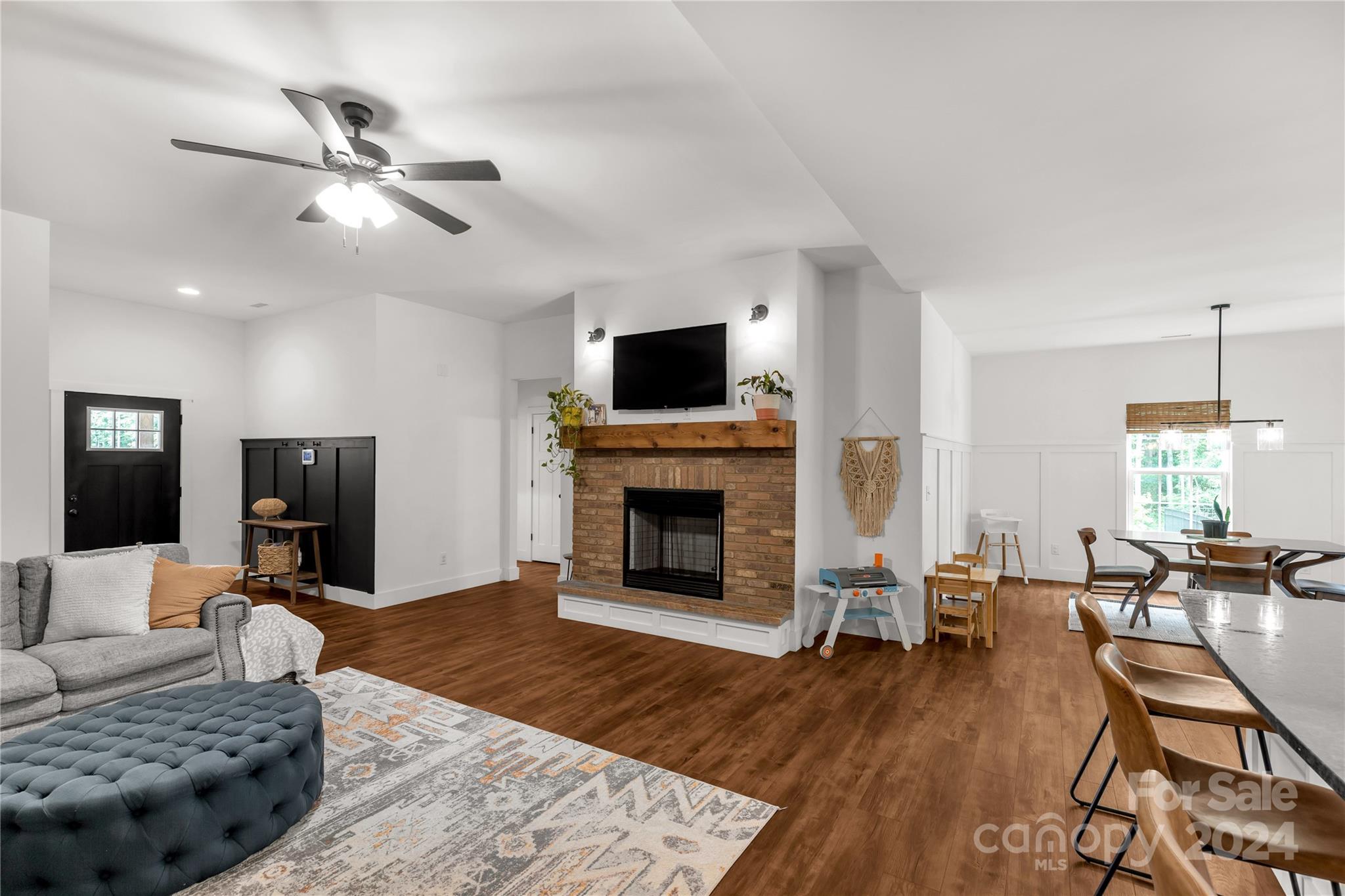 Sanders Landing - Residential