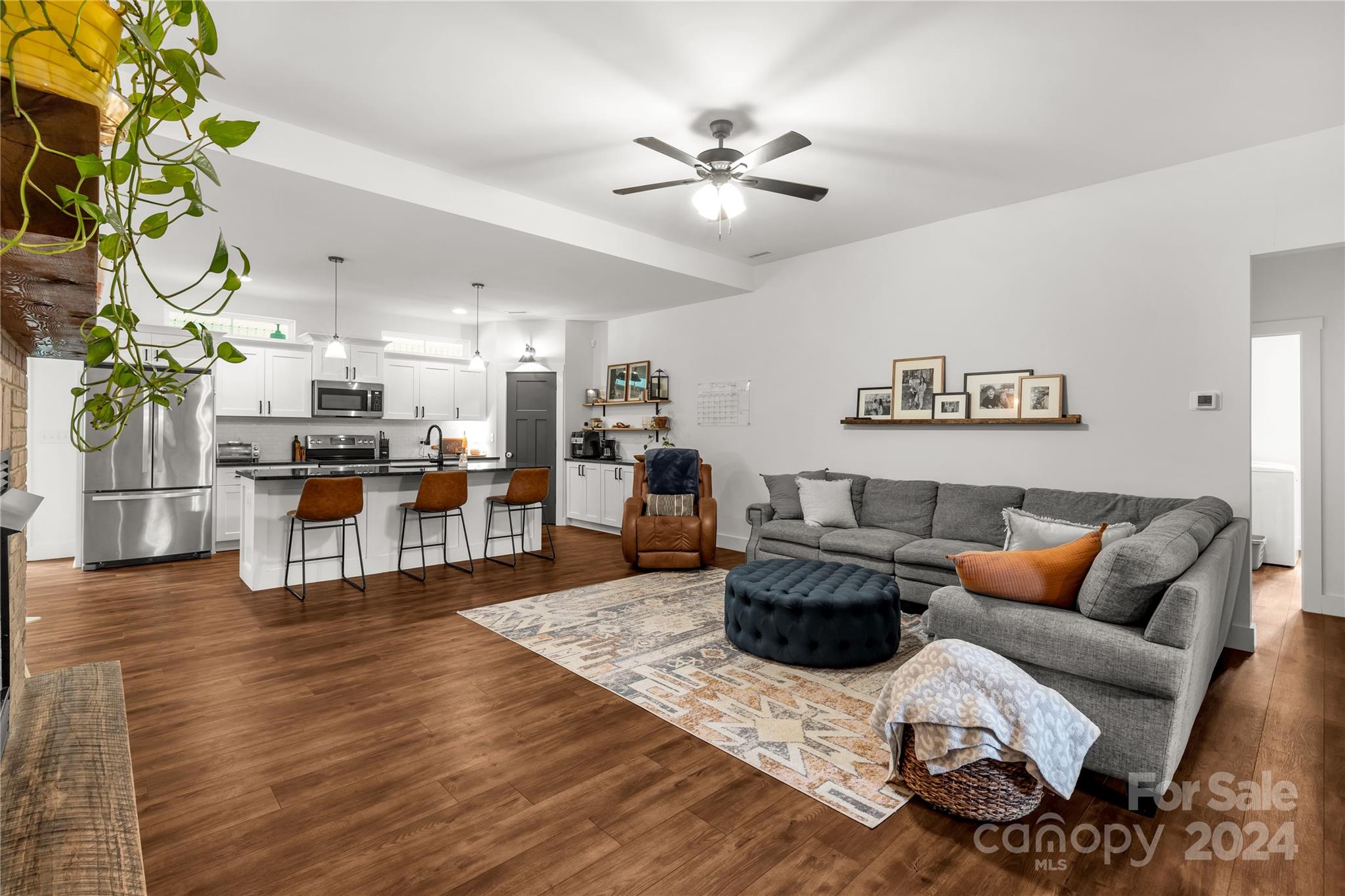 Sanders Landing - Residential