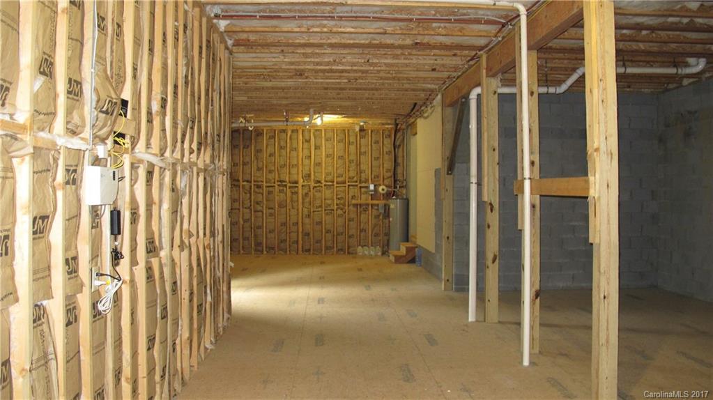 Crest Mountain - Residential