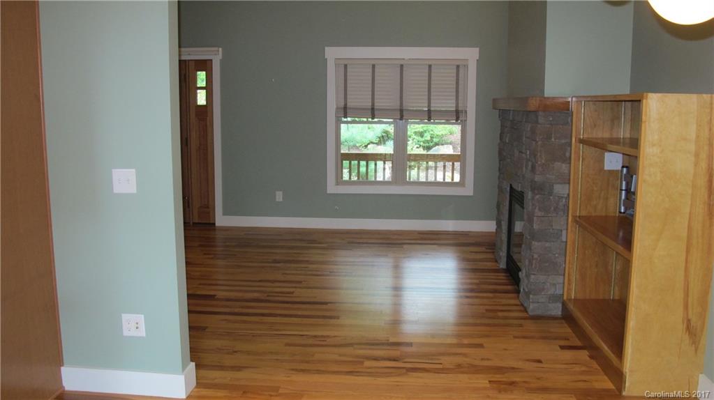 Crest Mountain - Residential