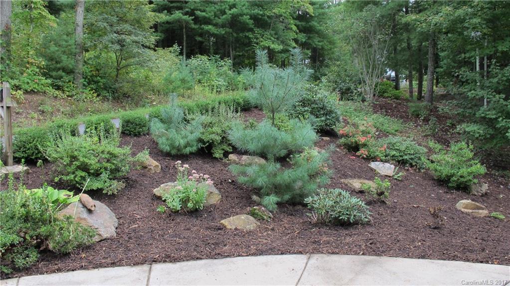 Crest Mountain - Residential