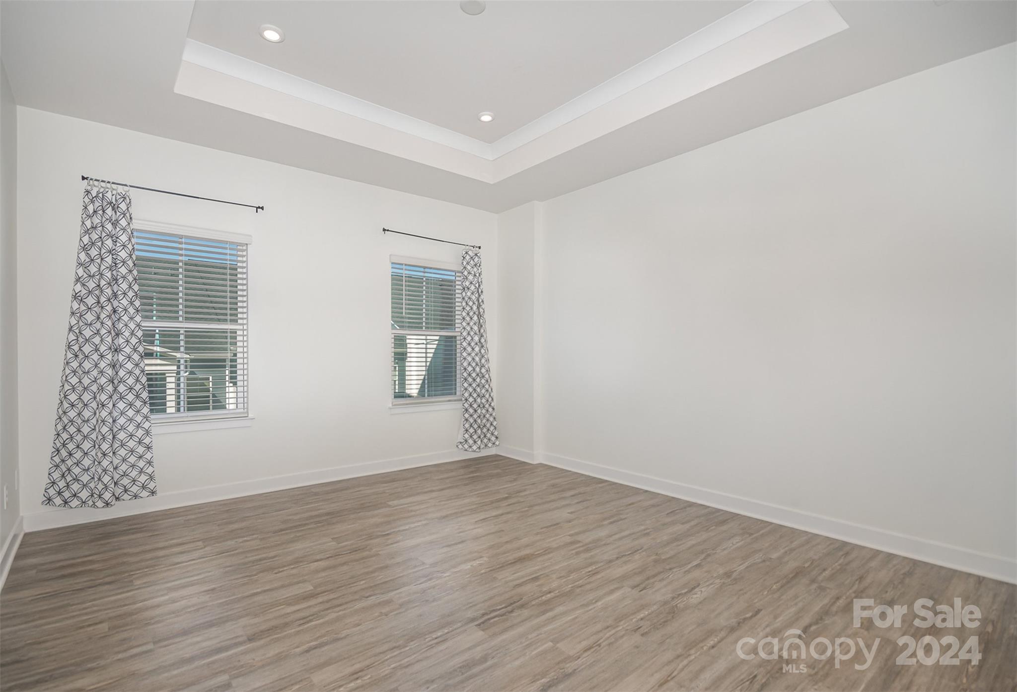 Rivercross - Residential