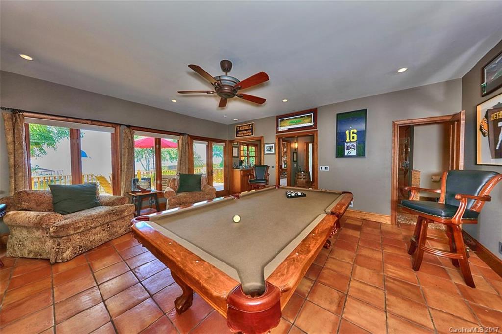 Mountain View Beach - Residential