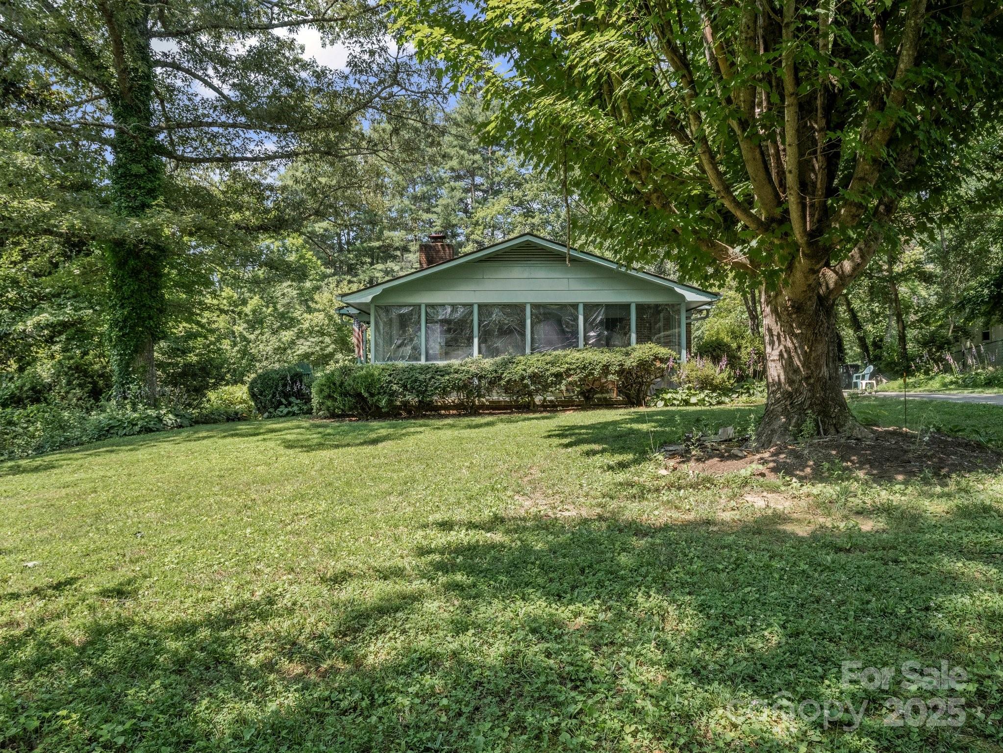 1 Whitehall Lane
