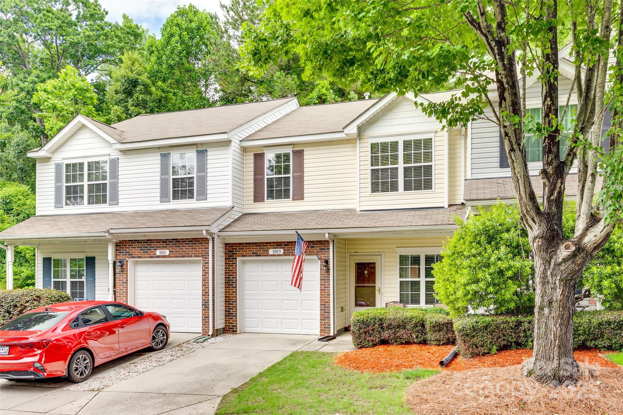 Cascades at River Crossing - Residential