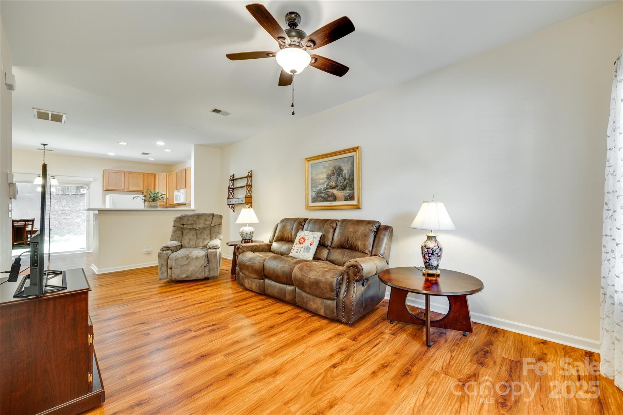 1003 Silver Spring Road