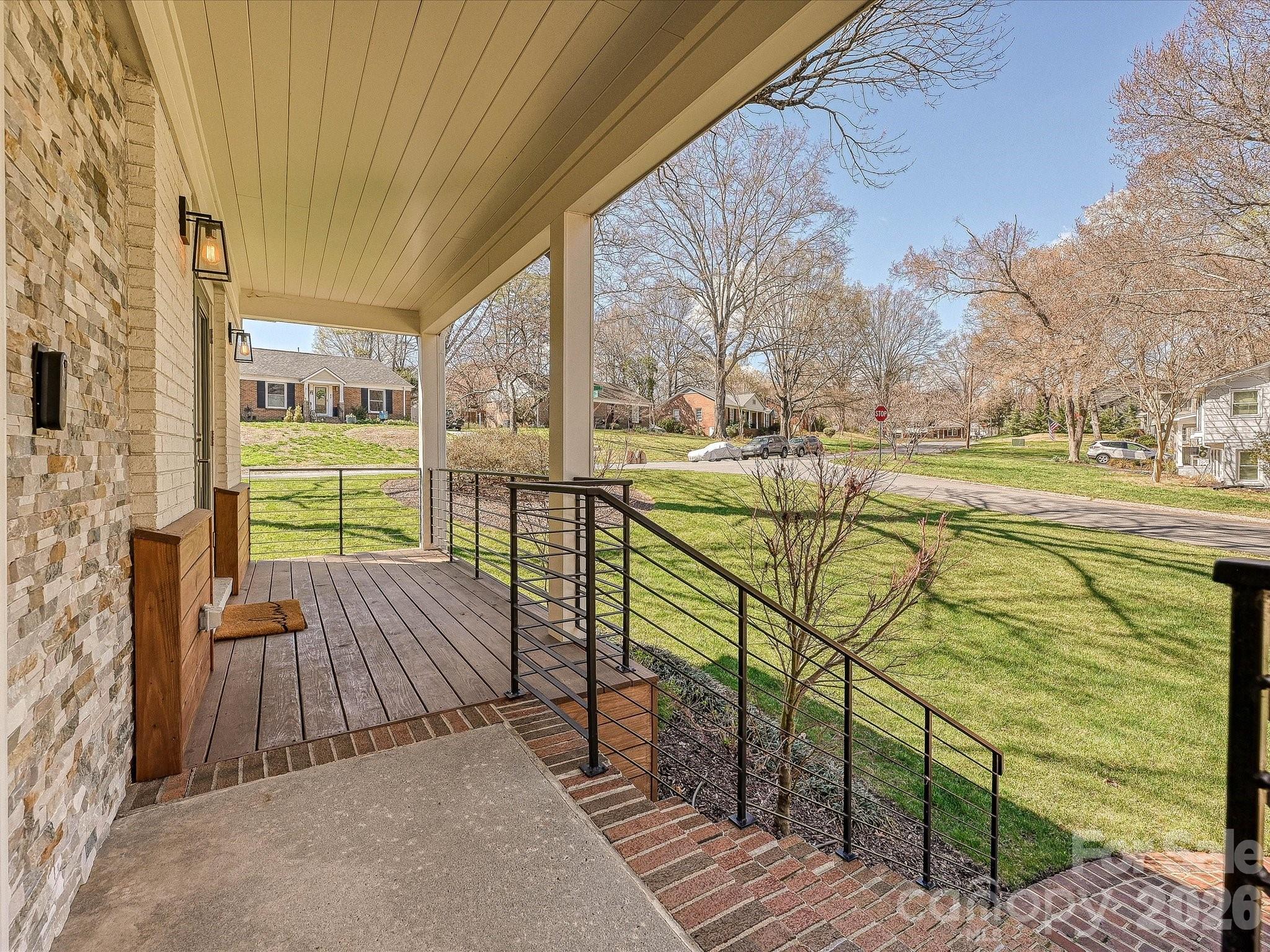 1733 Piccadilly Drive