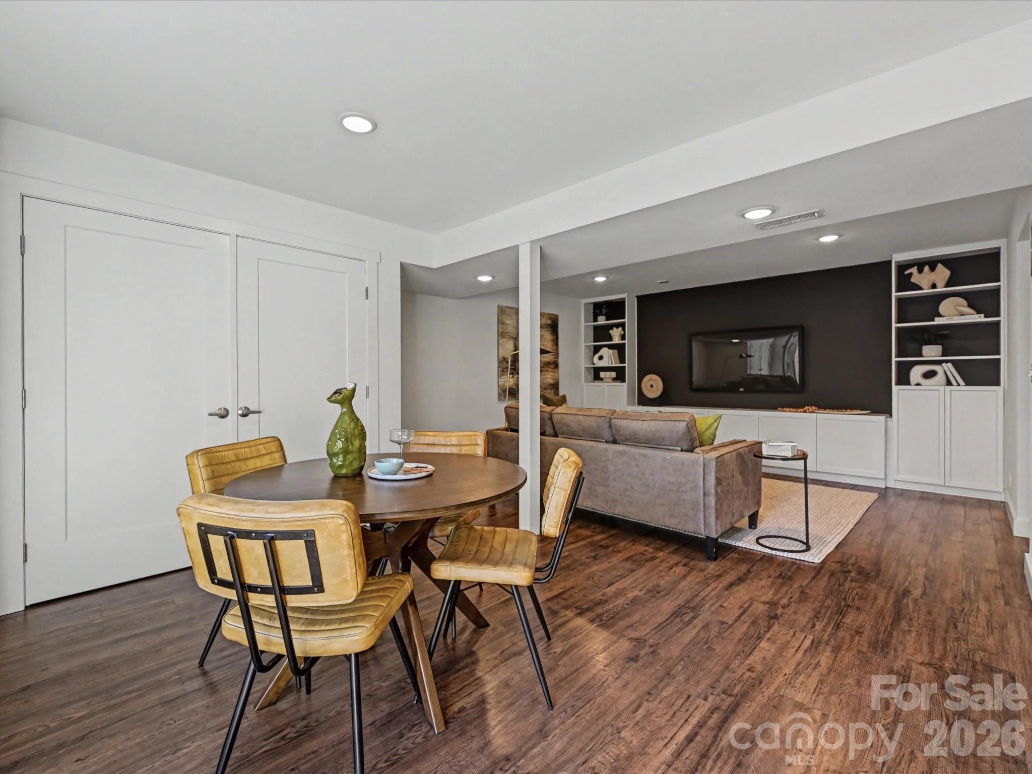 Stonehaven - Residential