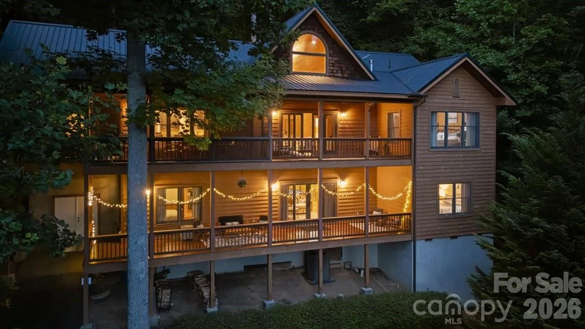 317 Von Trapp Lane, Tuckasegee, NC, 28783