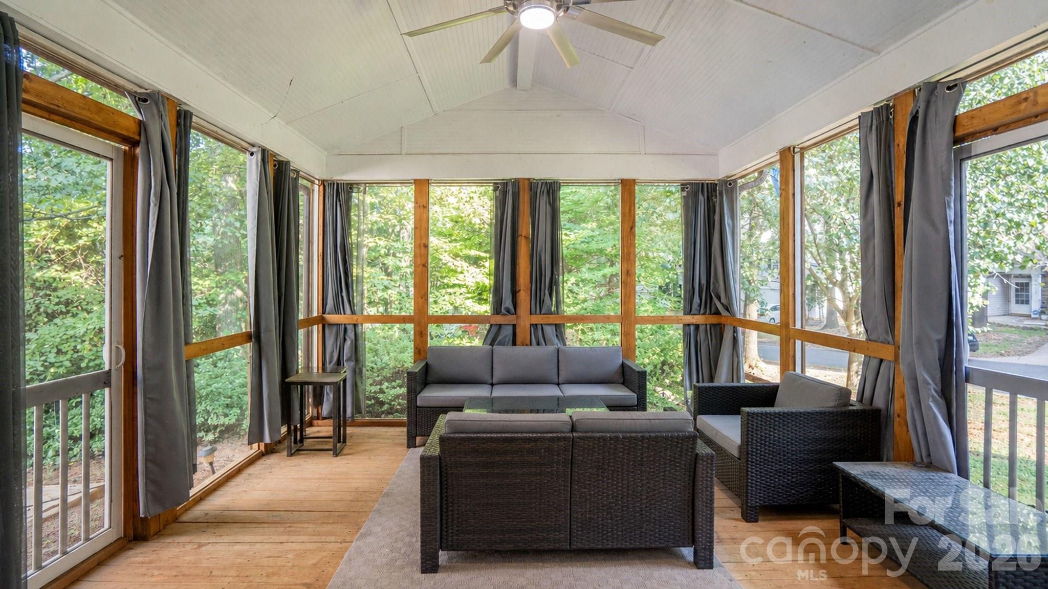 2429 Oakdale Creek Lane