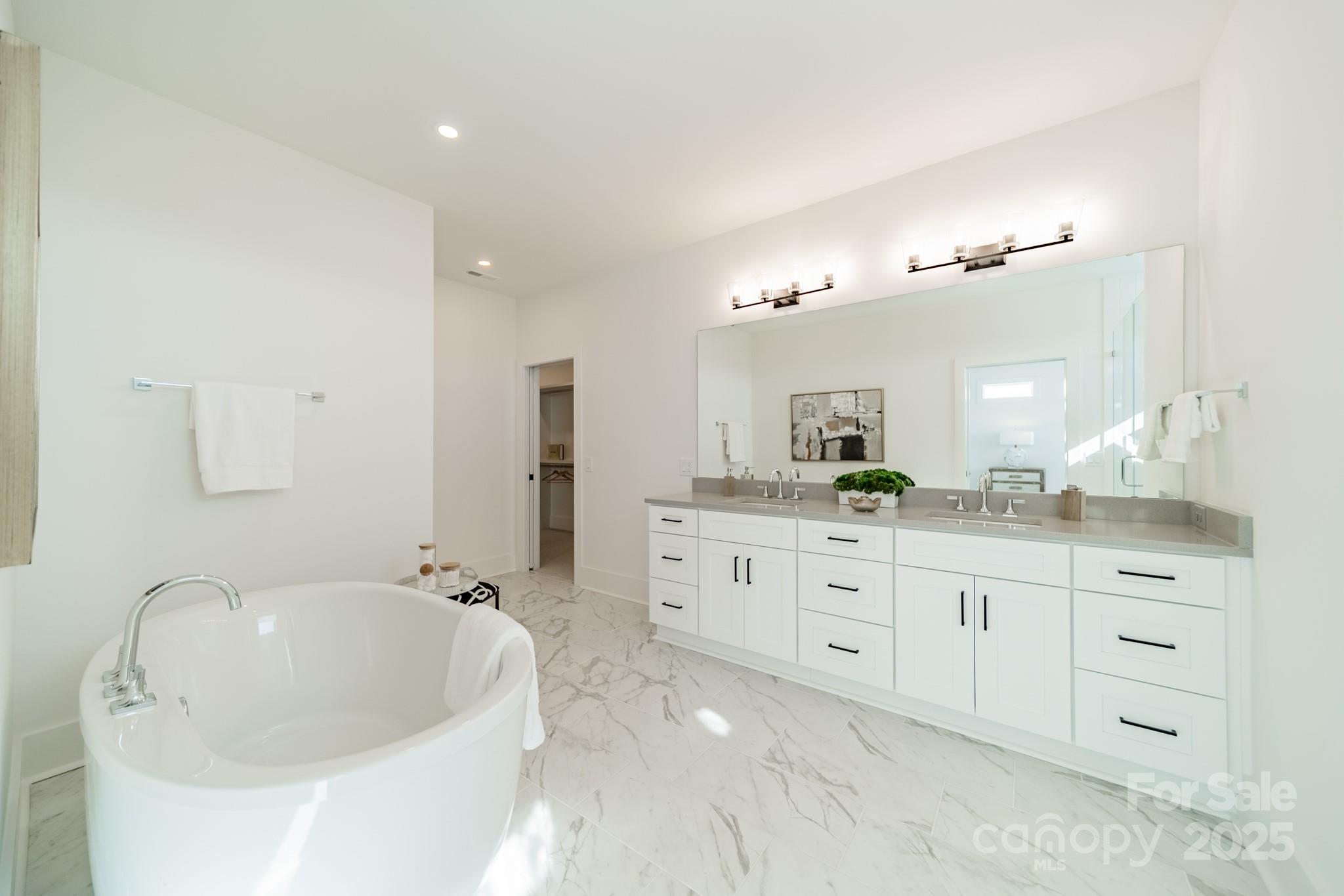 Davidson Woods - Residential