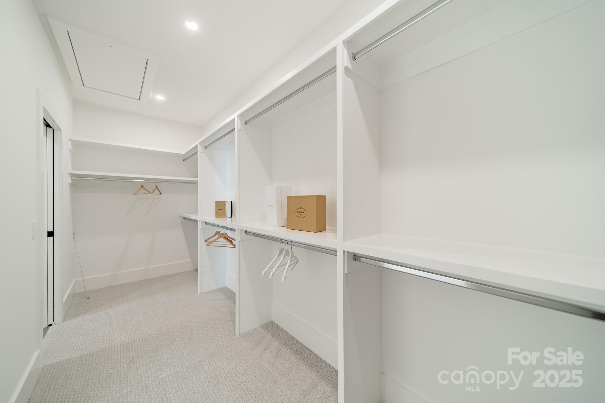 Davidson Woods - Residential