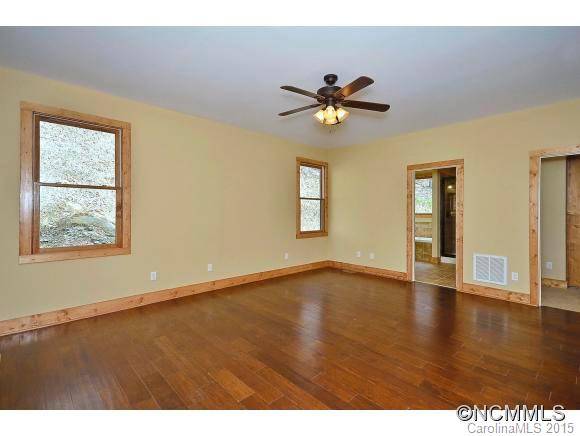 Mountain Traditions - Residential
