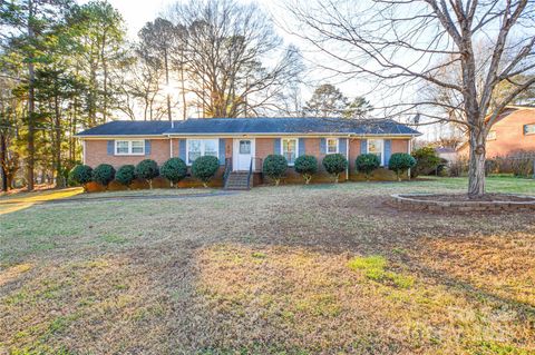 1220 Regehr Avenue Charlotte NC 28214