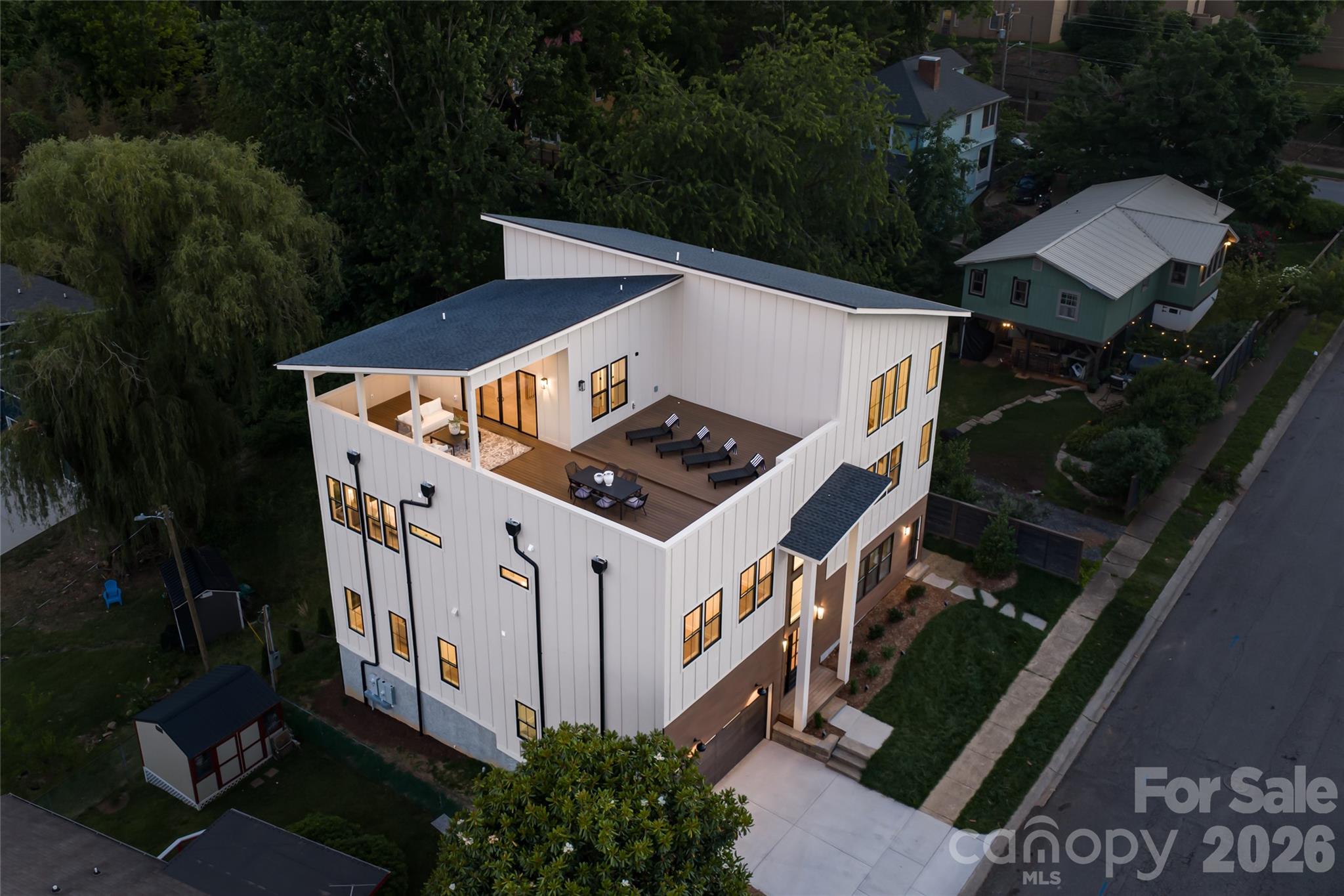 6 Dailey Drive