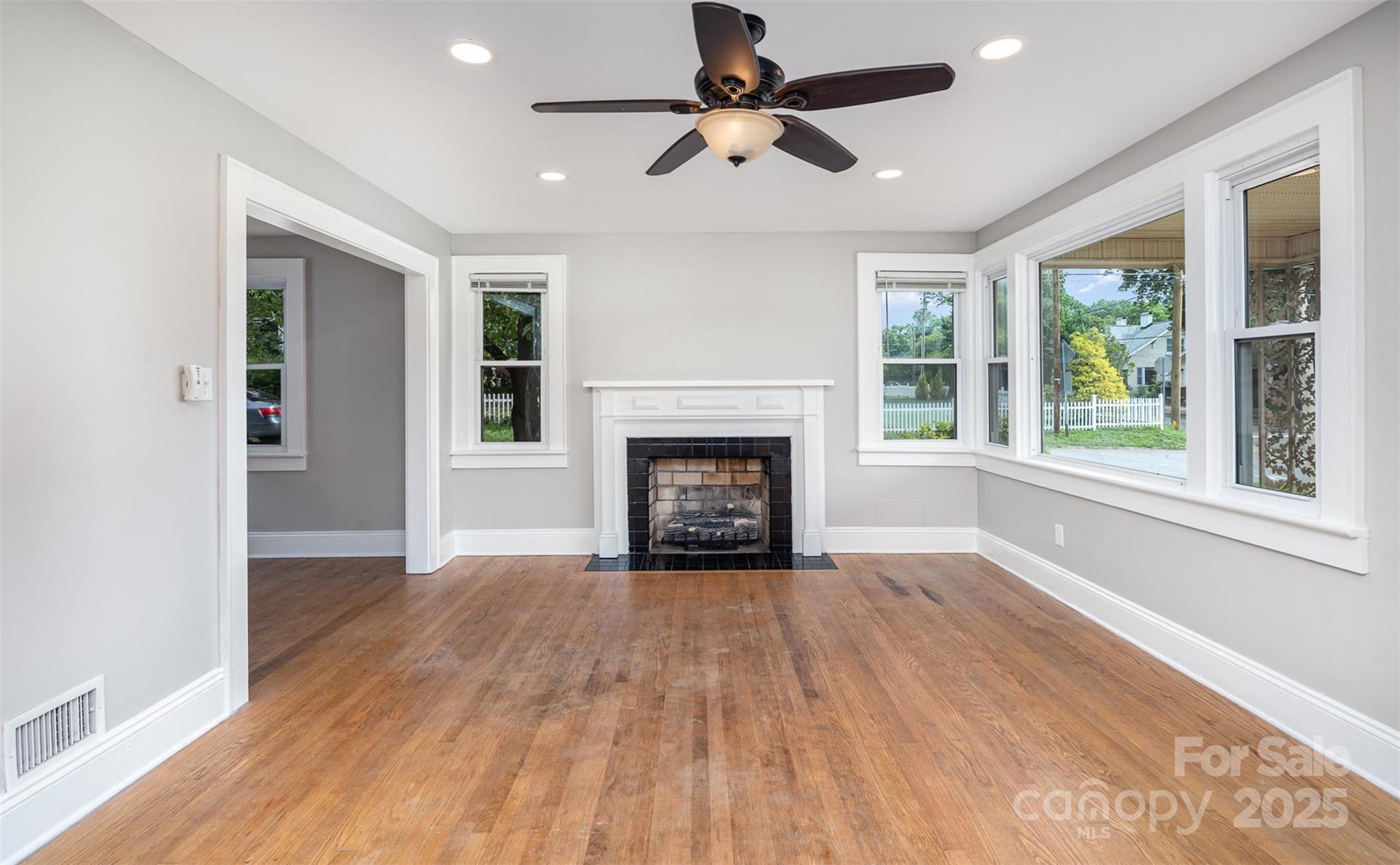 506 7th Street SW