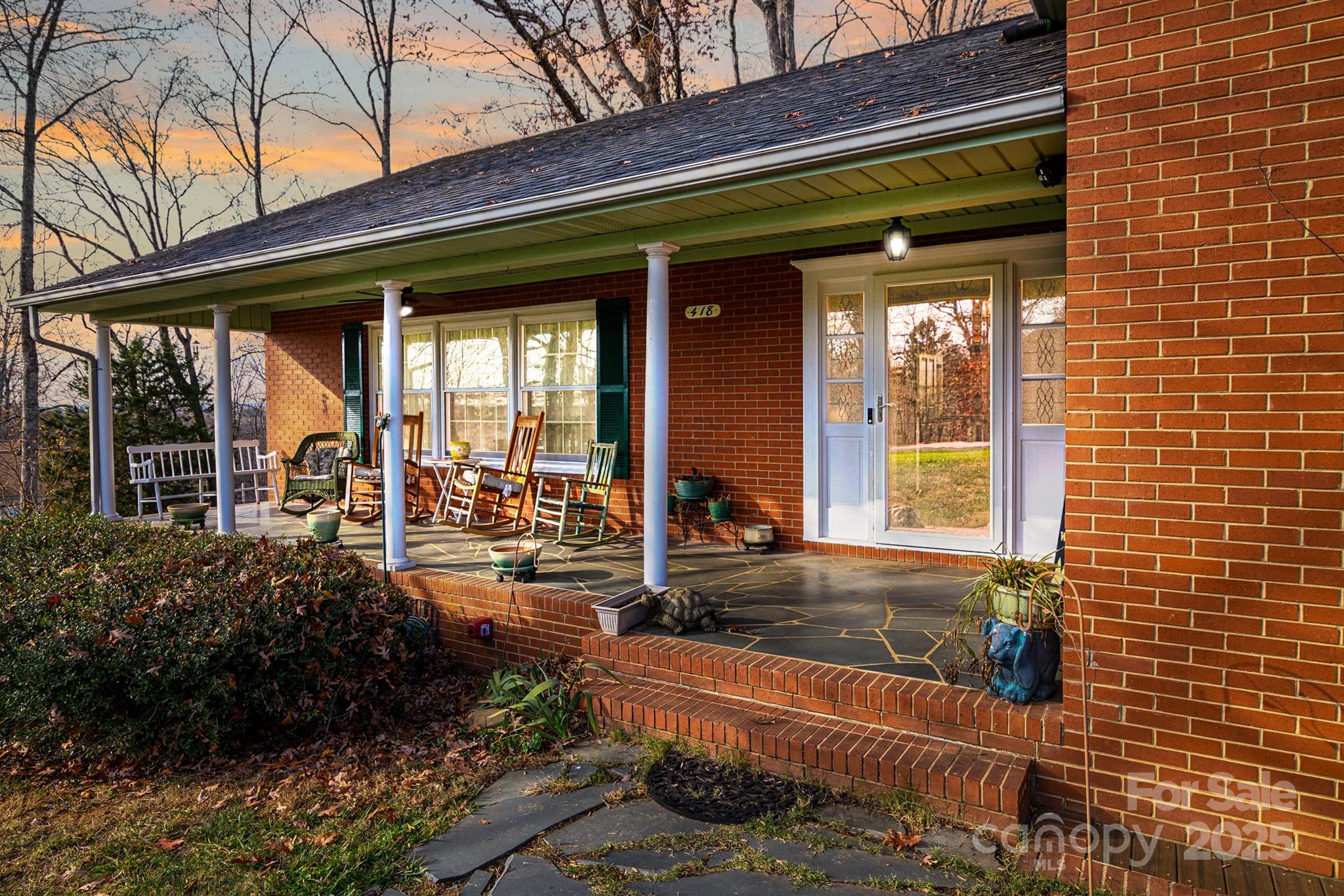 Woodcrest - Residential