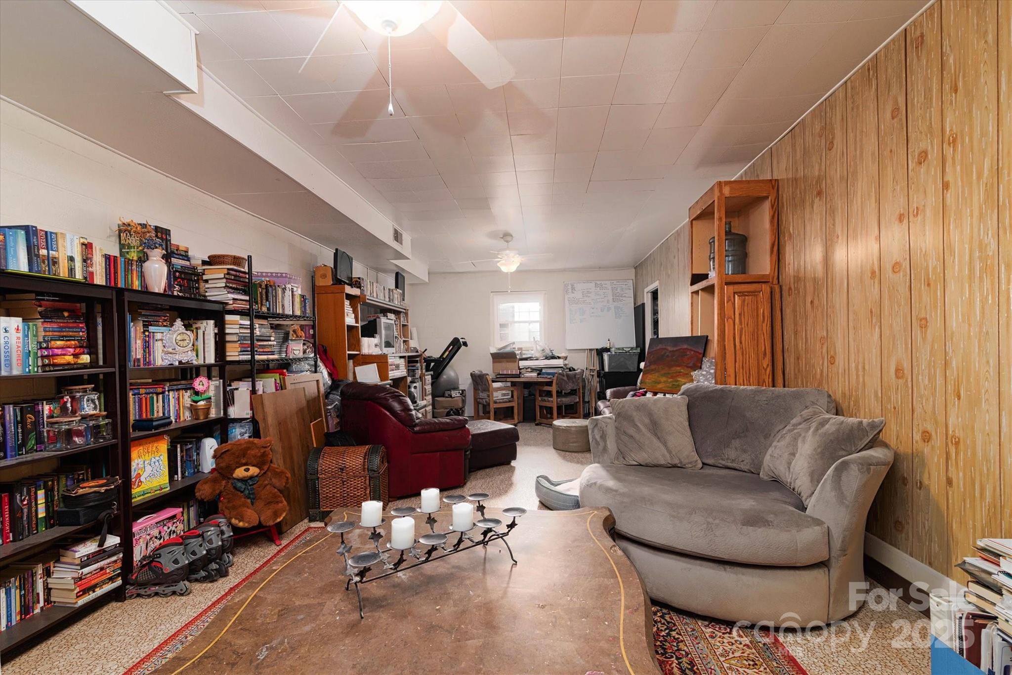 Woodcrest - Residential