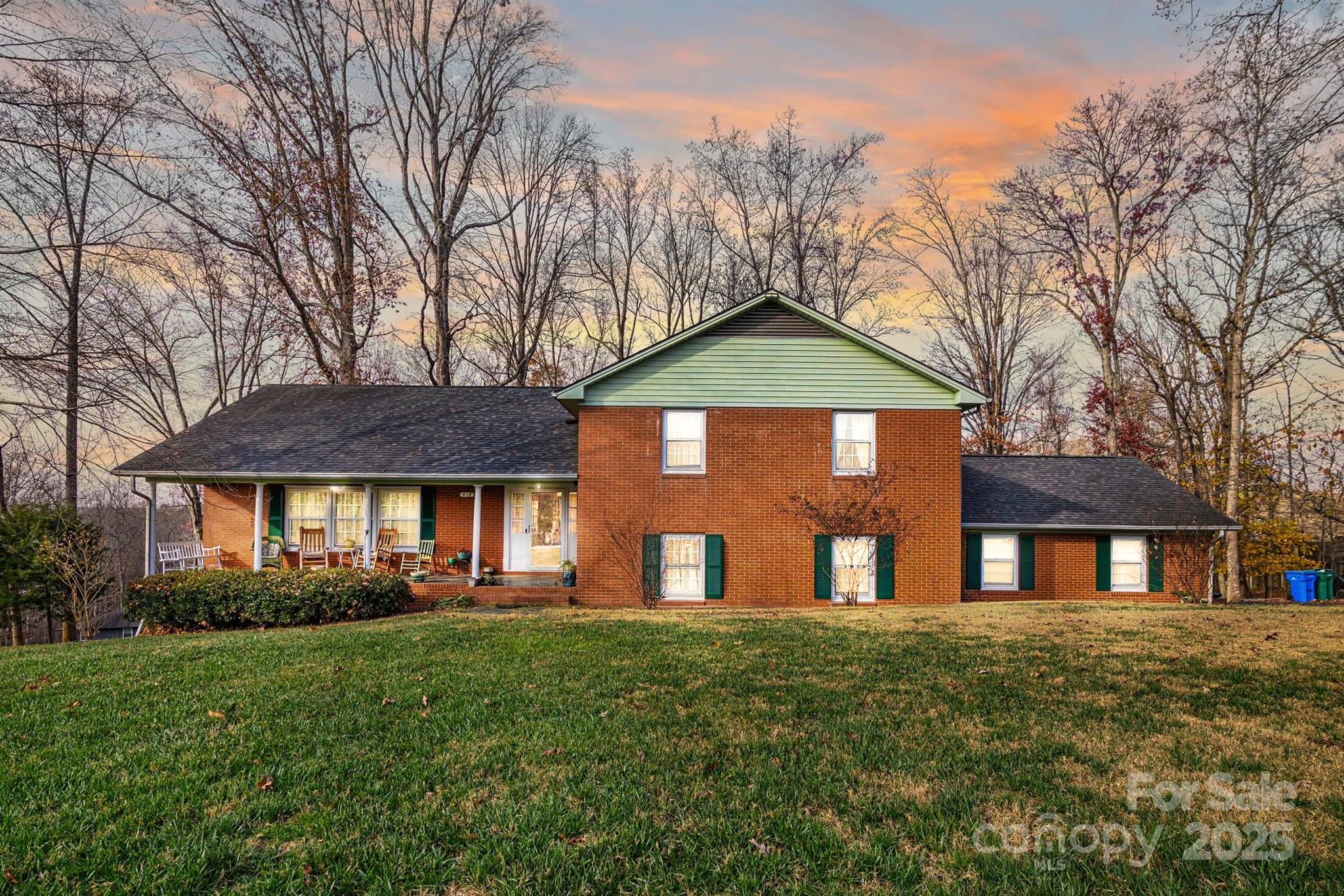 Woodcrest - Residential