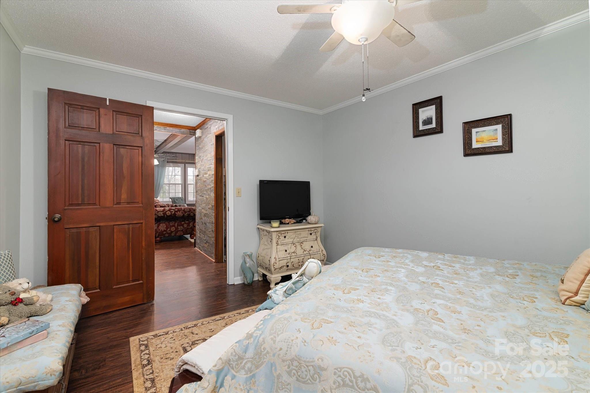 Woodcrest - Residential