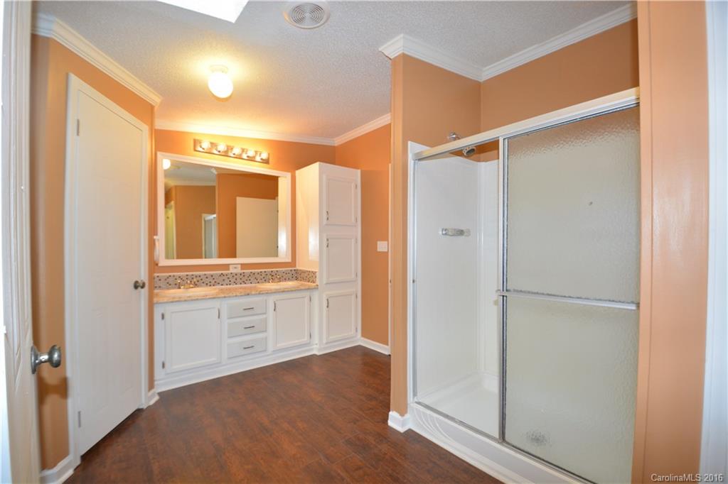 Dawson Downs - Residential